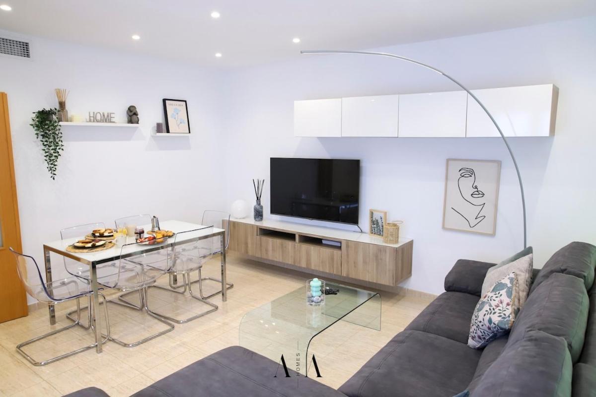 Encantador Con Garaje En Aguadulce Apartamento *