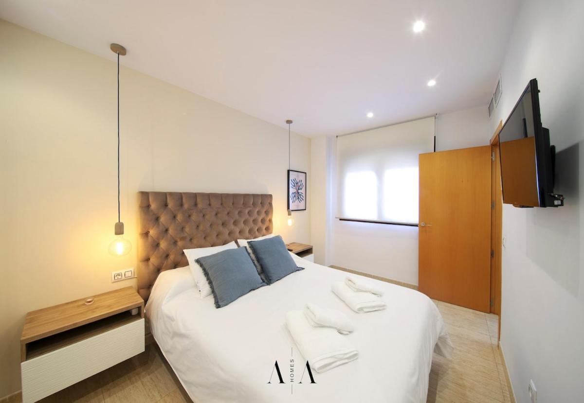Encantador Con Garaje En Aguadulce Apartamento *